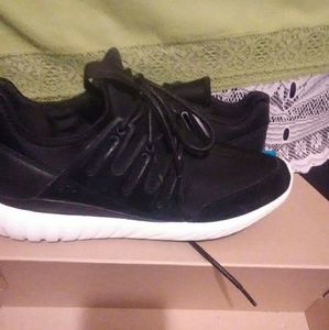 Mens adidas sneakers